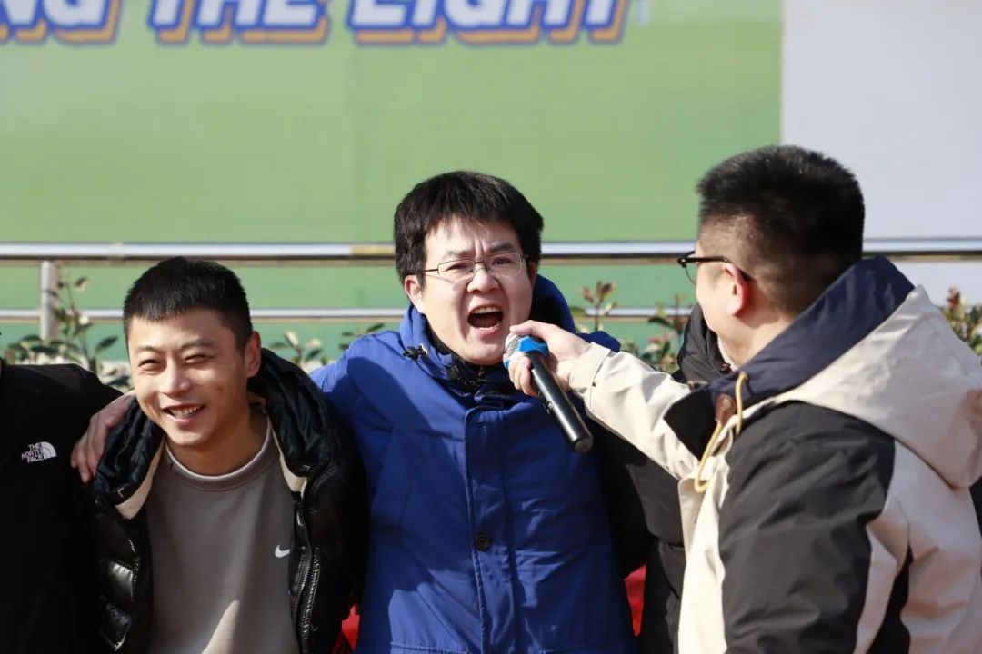 临时_html_m1ce63193.jpg
