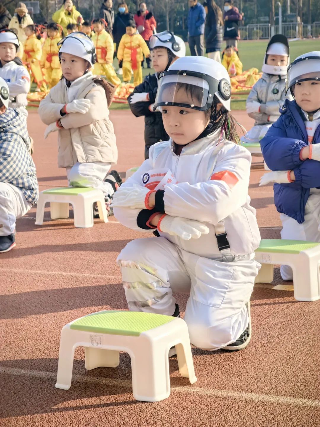 临时_html_mcbe2266.jpg