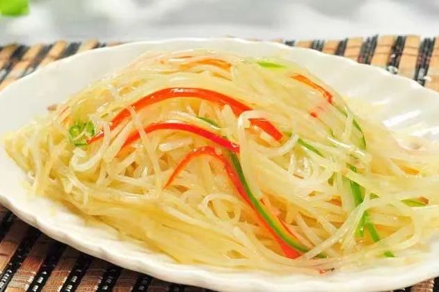 家长会新闻稿(1)_html_5a90288e.jpg