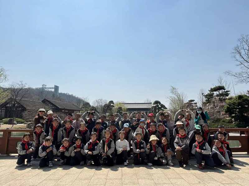 2025.3.24-叶梦瑶-【大爱青秀·德育】揽韵园博园，寻春栖霞山(1)_html_m48d7c73b.png