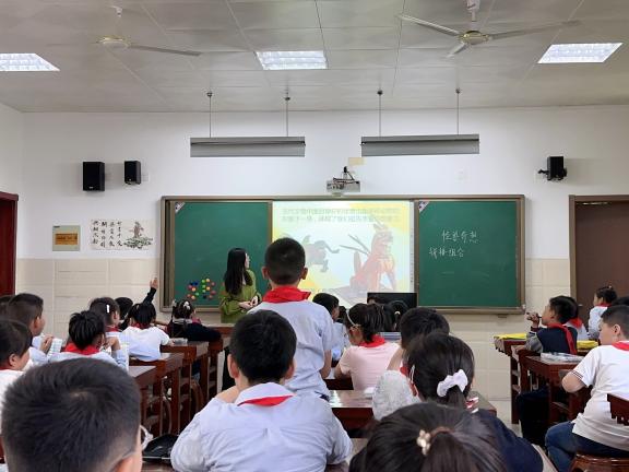 【大爱青秀】彰显风采 共促成长