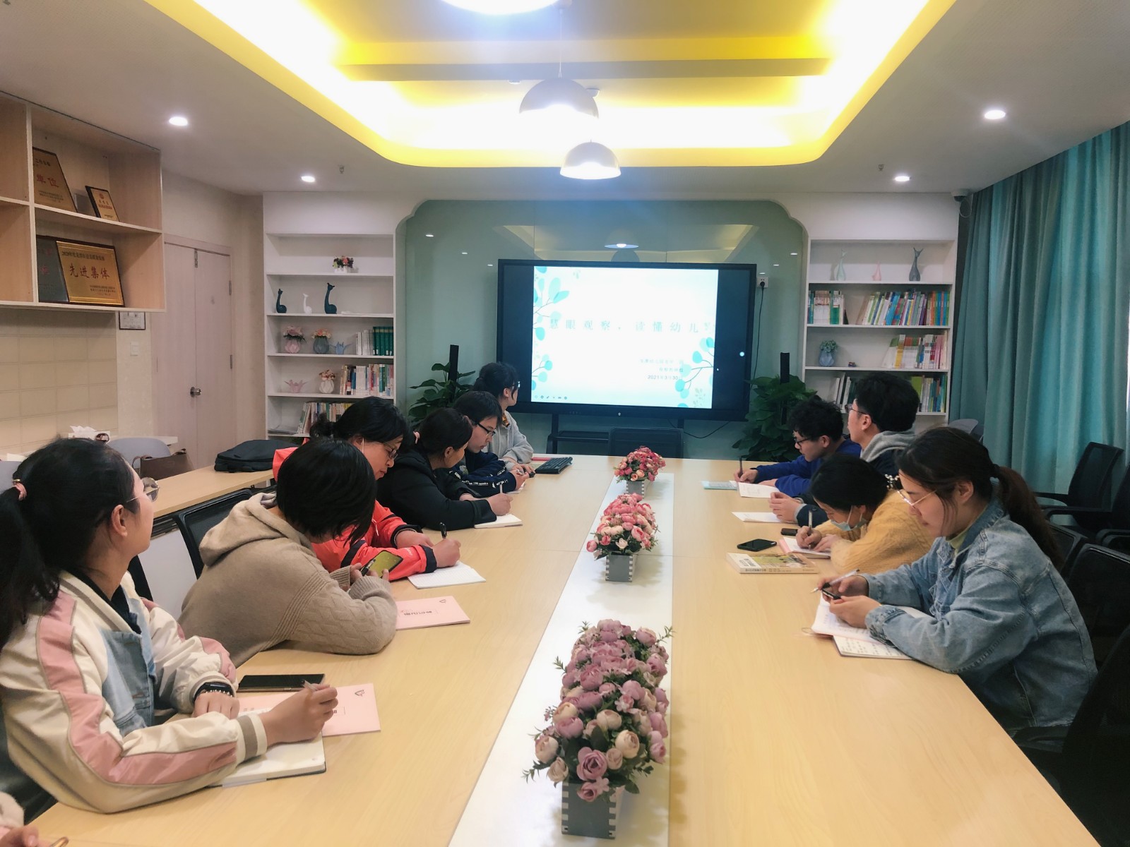 【乐活龙幼】“慧眼观察，读懂幼儿”——记龙潭幼儿园龙岸二园观察组教研活动