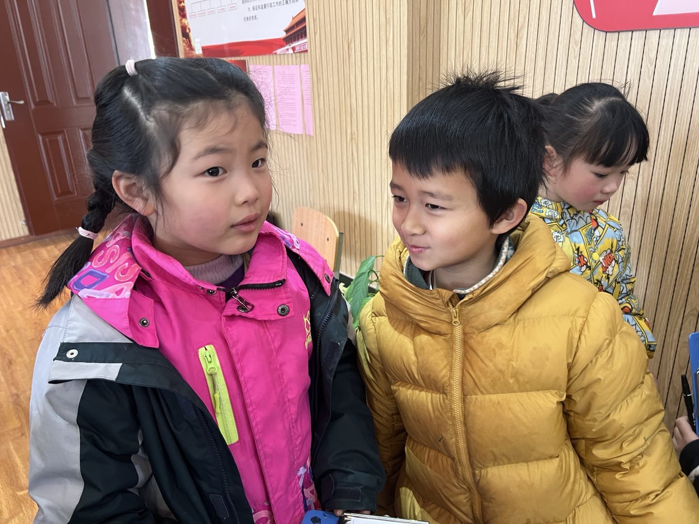 【乐活龙幼】参观小学初体验，幼小衔接促成长——记龙潭幼儿园长江分园大班年级组参观小学活动
