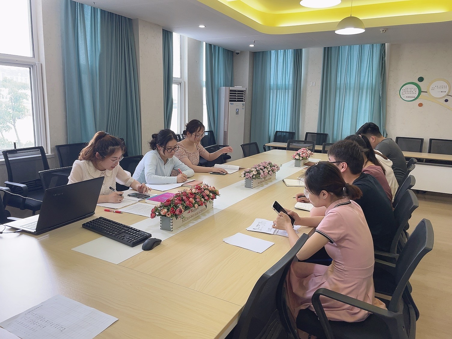 【乐活龙幼】教研提升在路上，学习收获在心中 ——记龙潭幼儿园龙岸二园语言组教研活动