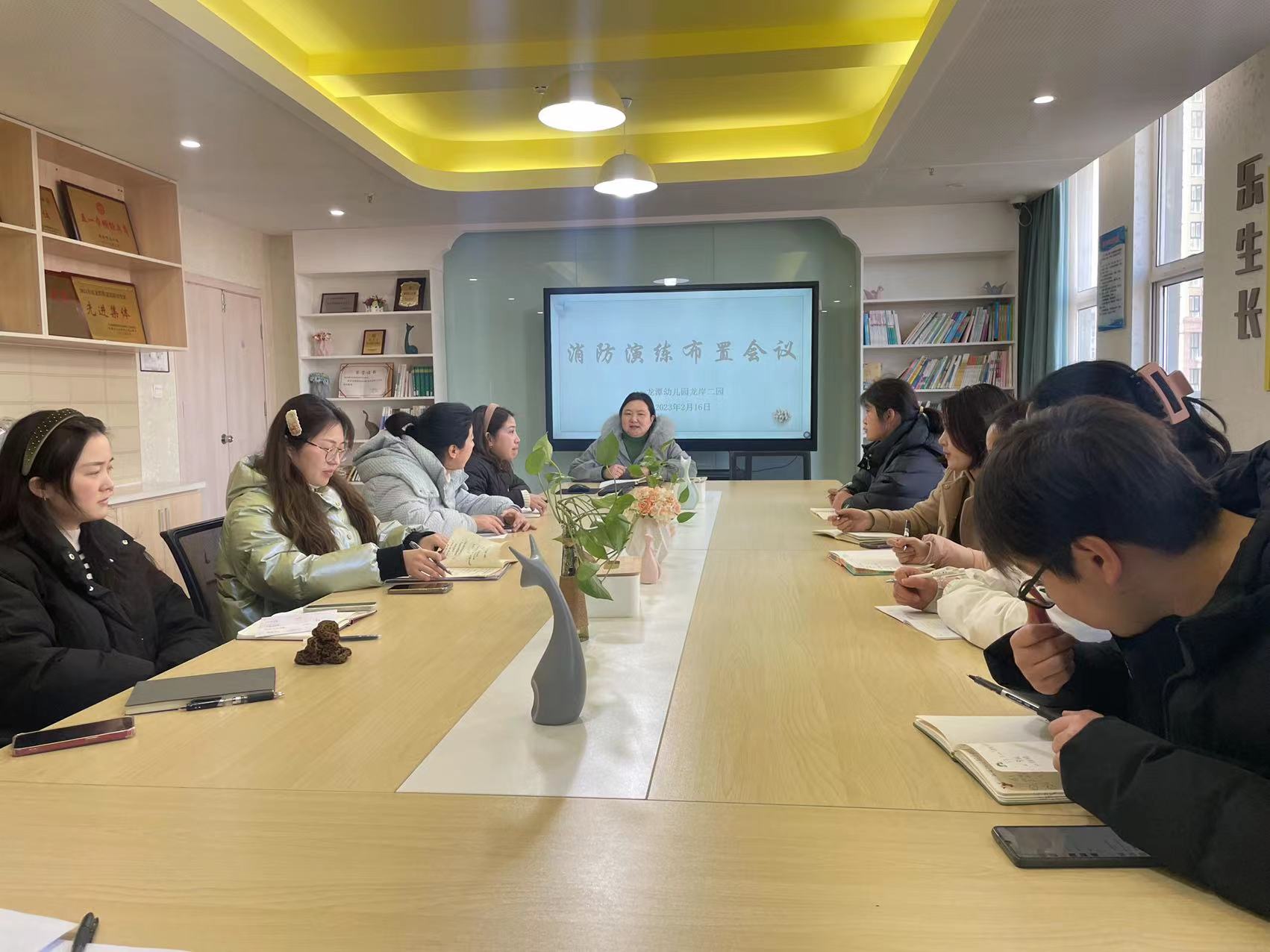 【乐活龙幼·安全第一】消防在心 安全“童”行——龙潭幼儿园龙岸二园消防演练报道