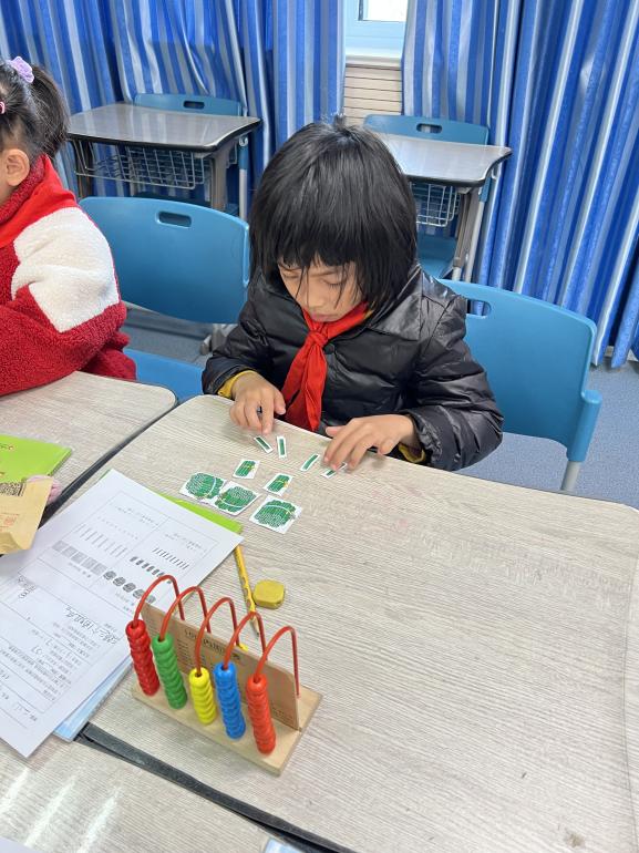 20240313邱仁童学课堂报道_html_m3787bc75.jpg