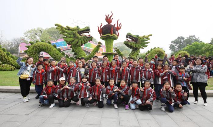 20210416游玄武湖新闻报道_html_1885e833.jpg