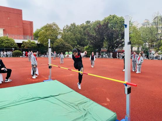 2024年南京市南湾营小学第九届春季运动会_html_bd1e079.jpg