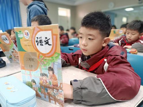 新闻稿语文_html_m23975232.jpg