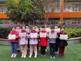 快乐品书香  阅读乐童年_html_230e22f4.jpg
