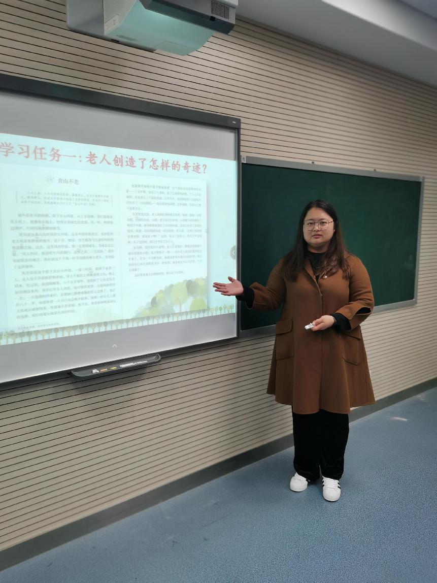 20221129语文组陈谐童学课堂第372期（王晶晶写）_html_m754ccd66.jpg