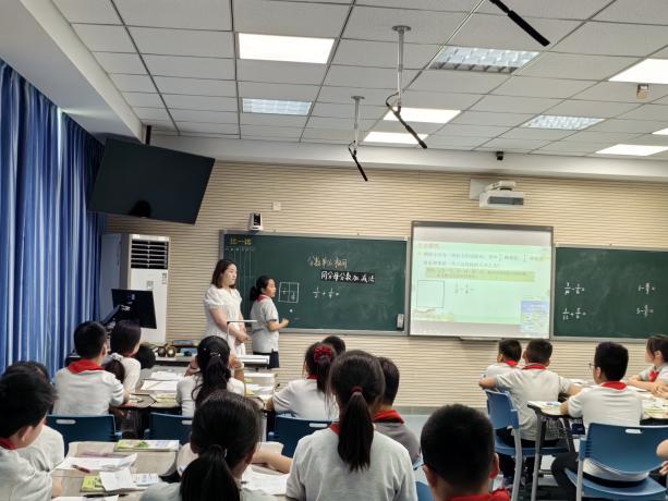 20240522黄娴童学课堂报道_html_m7b27f91d.jpg