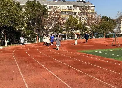 20231220南湾营小学教职工运动会新闻稿_html_72e0799e.jpg