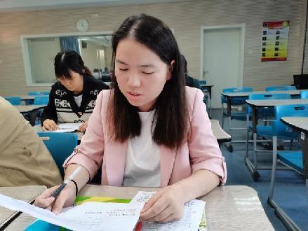 20231011数学组校本教研报道_html_1c33341f.jpg