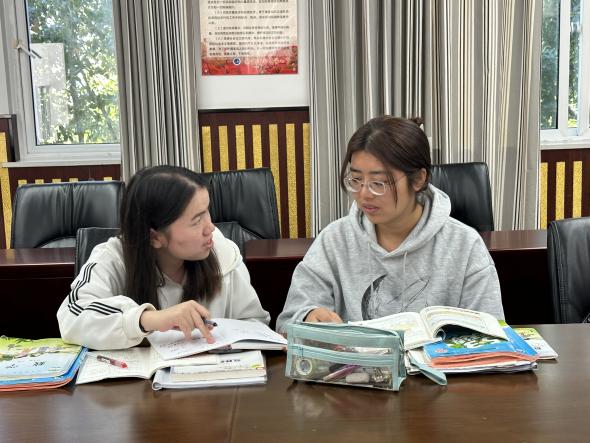 20231101数学组集体备课新闻稿_html_m43e2fdf5.jpg