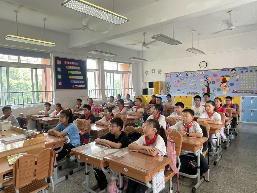 20240906南湾营小学开学第一课主题班会（张思敏写）_html_m2a3eebba.jpg