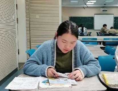 20230308数学组校本教研报道_html_31169a14.jpg