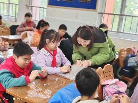 20231115数学组校本课程报道_html_m579f18a2.jpg