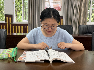 20250909语文组校本研修报道_html_14b270fb.png