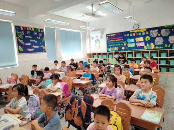 20240919太阳城小学教育集团“四个一”检查报道（金永芹写）_html_m2d181c39.jpg