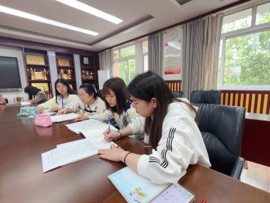 20230524数学组校本教研报道_html_b00184e.jpg