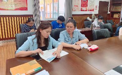 20230516语文组校本研修通讯稿_html_7e86f166.jpg