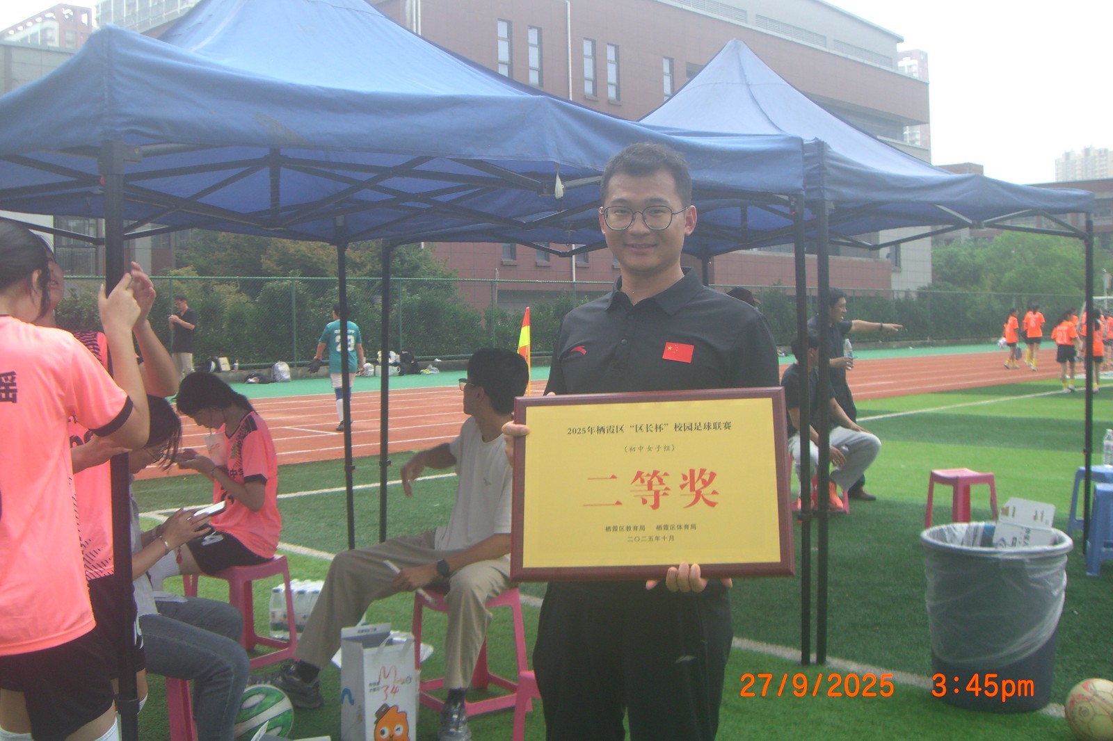 教练员.jpg 教练员.jpg