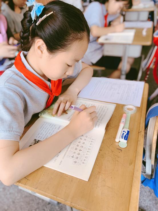 2020.6.2通讯稿_html_m359e4159.jpg