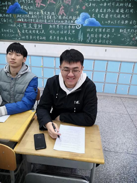 快乐伴数学同行，智慧随思维生长_html_m50a635b7.jpg