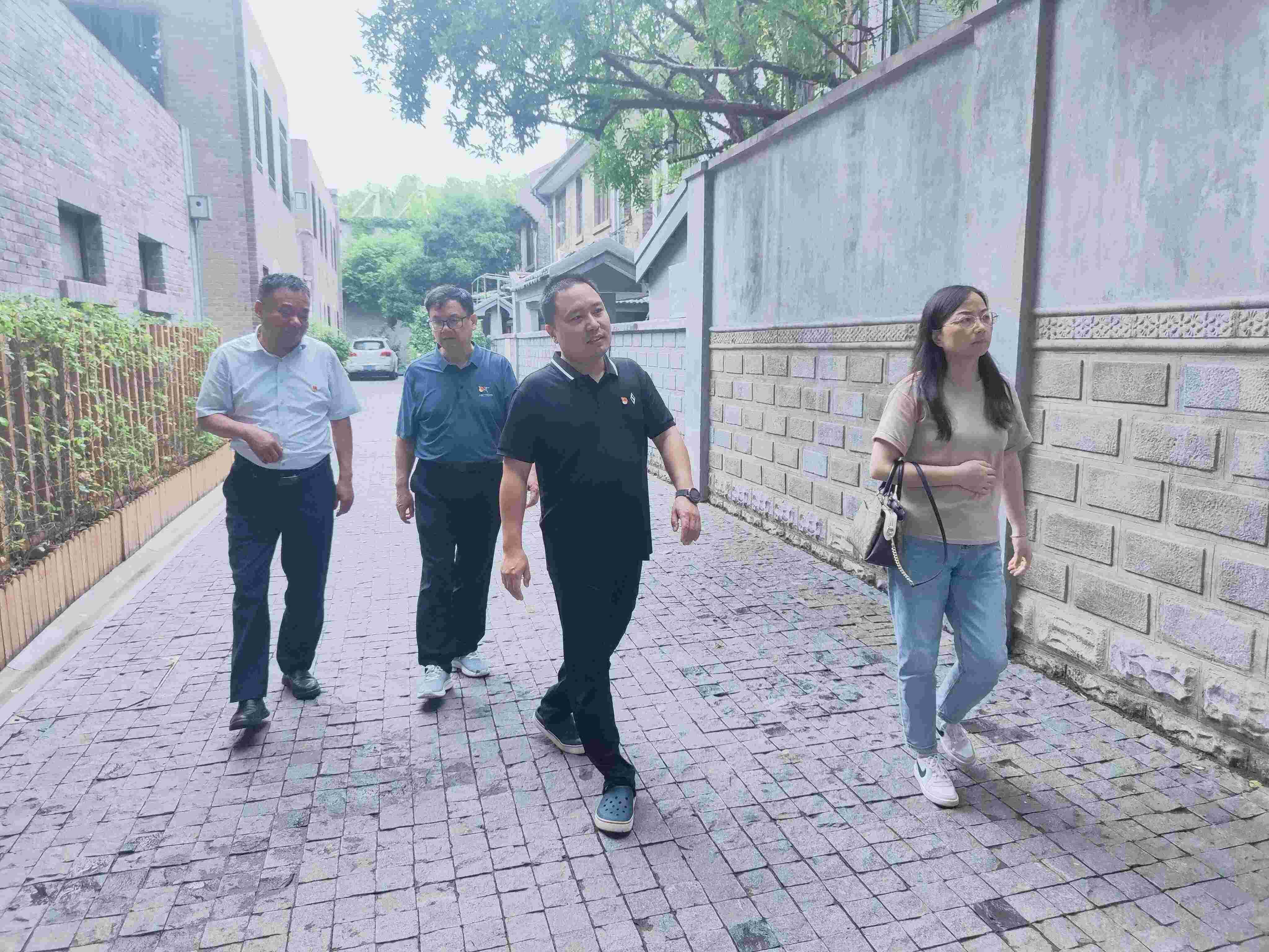 学习新思想 奋进新栖霞主题党日活动_html_50b699b2.jpg