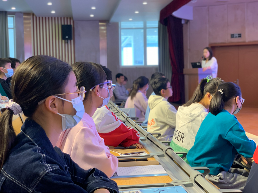 2023.5.14一中思益&middot;润质教学 一见中情，不思归，成为益家人——南京一中思益学校开展小升初衔接活动_html_m60d142b7.png