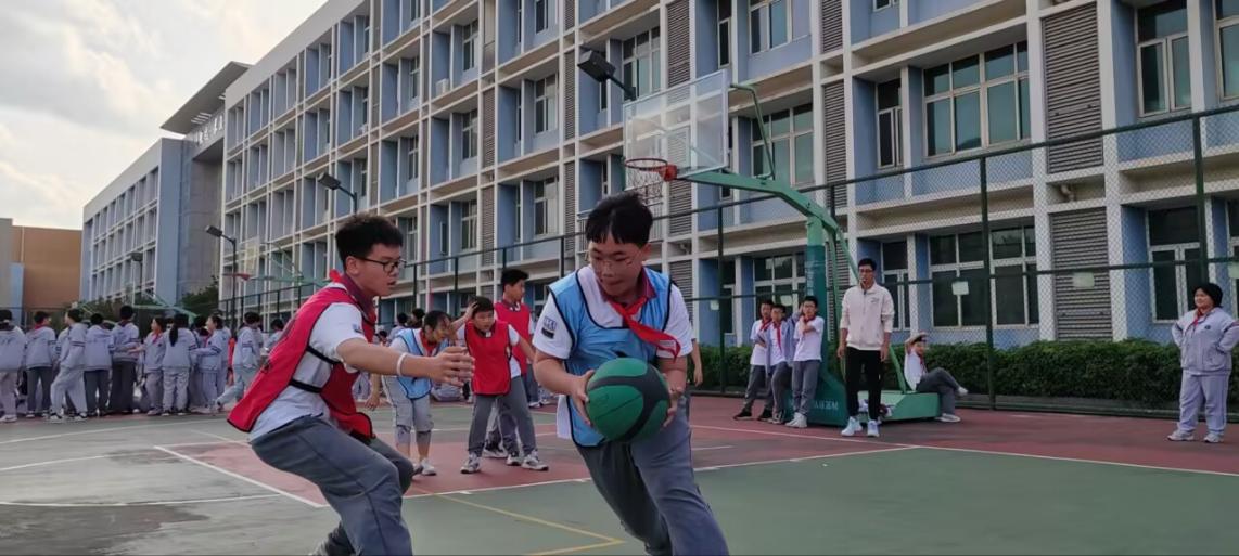2025年一中思益篮球比赛_html_14d36a17.jpg