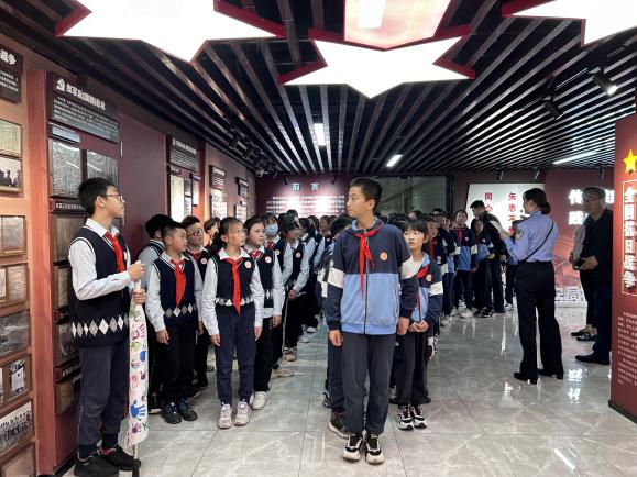 20240417见证新时代 国安伴成长_html_1ca42433.jpg
