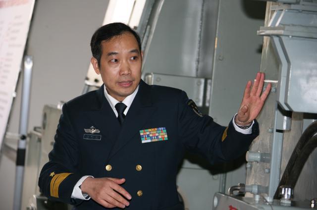 八一勋章第二期(1)_html_m6712b308.jpg
