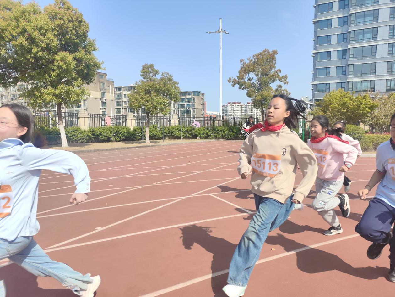 集团运动会2025.4.3(1)_html_m2e87ea4d.jpg