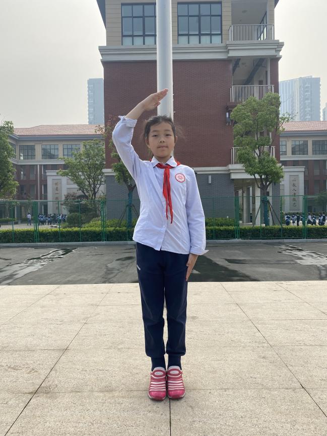 【飘扬吧，红领巾】在阳光下成长(1)_html_4993c8f6.jpg