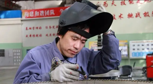 大国工匠第一期_html_1faf0b1a.png