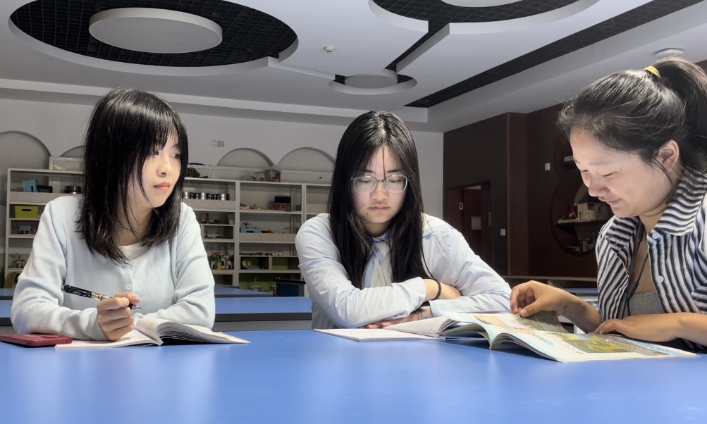 20250427小学科学长程作业的设计与实践——记南京市晓庄小学科学组校本研修活动(1)_html_m2f9fe6cf.jpg