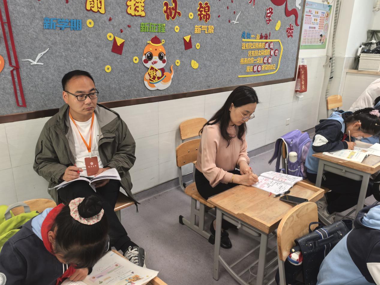 视导引领促成长 课堂深耕见实效_html_m51a34e1c.jpg