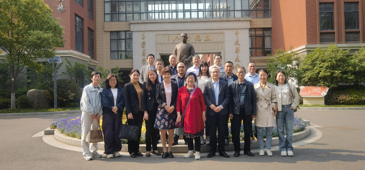 20250501南京市晓庄小学4月教育教学简报_html_m29220324.jpg