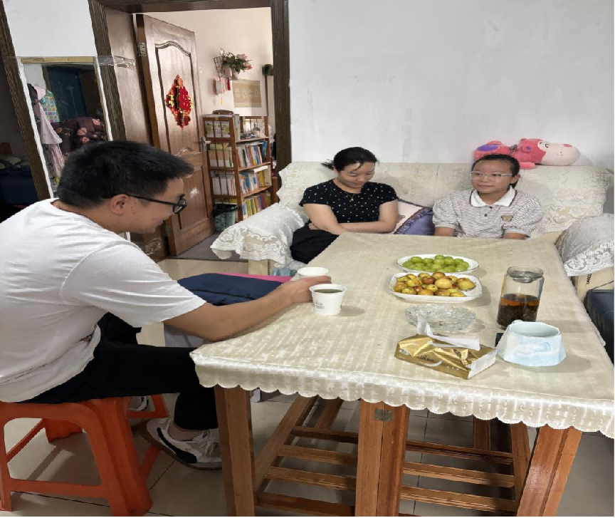 20240903家访传真情 携手育未来_html_m5a08d09d.png