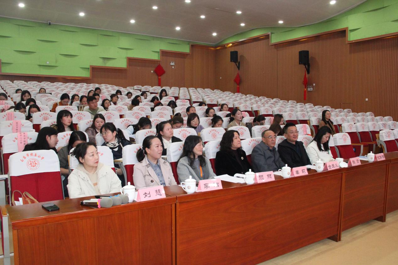 【知行晓庄】传承红色基因 争做时代新人——记栖霞区小学西部教育发展共同体德育科研暨颜丽德育名师工作室活动