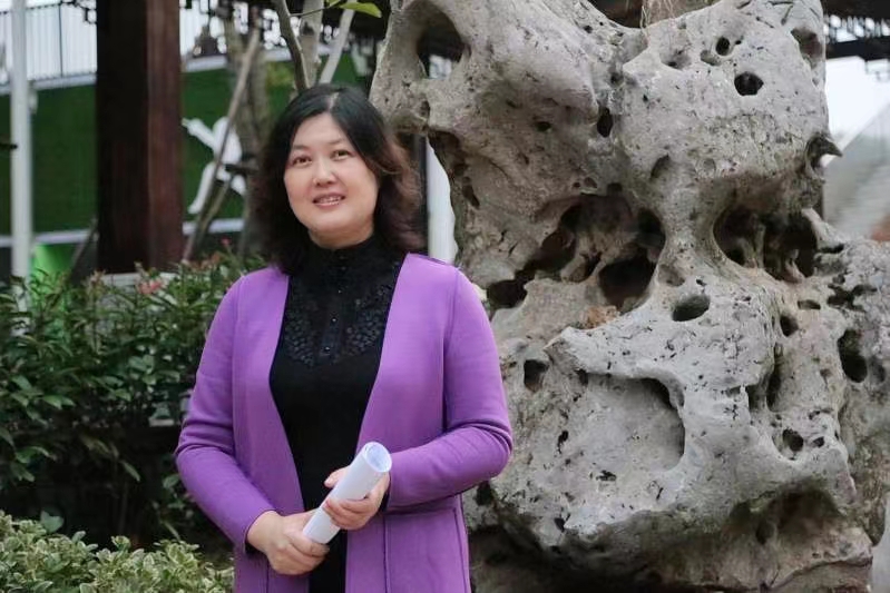 谢寿梅.jpg