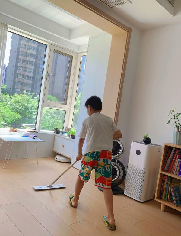 20240905 繁花一夏，“暑”你最棒_html_m44bb2074.jpg
