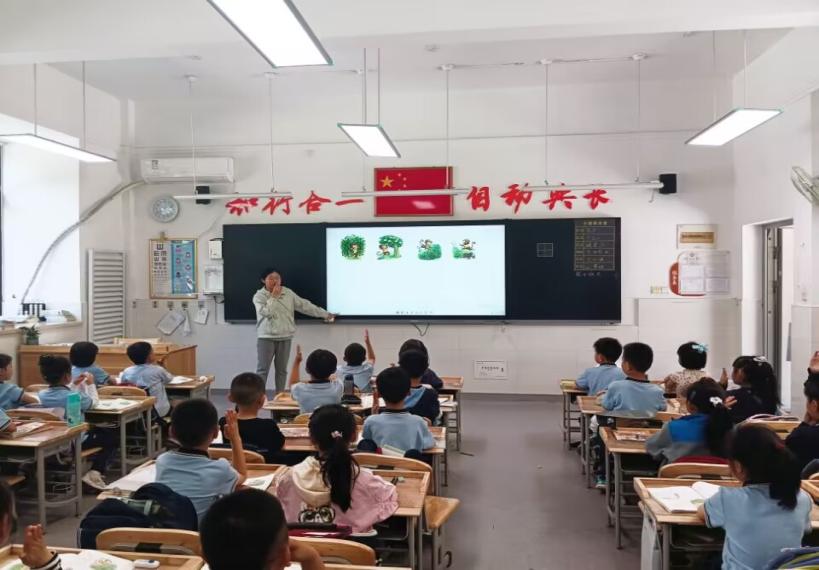 【知行晓庄】聚焦文本核心 精简教学设计——记南京市晓庄小学语文校本研修活动（十六）