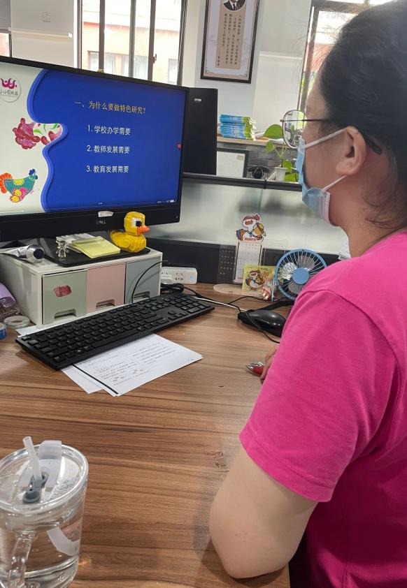 大讲堂 新闻稿37_html_17e05dd9.jpg