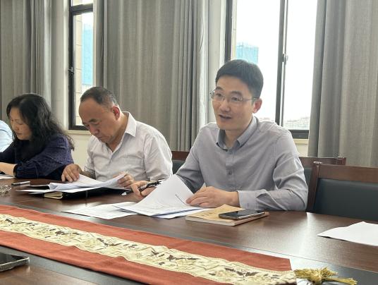 新闻稿--研课题助发展，以思考促进步(1)_html_m6b4a54a9.jpg