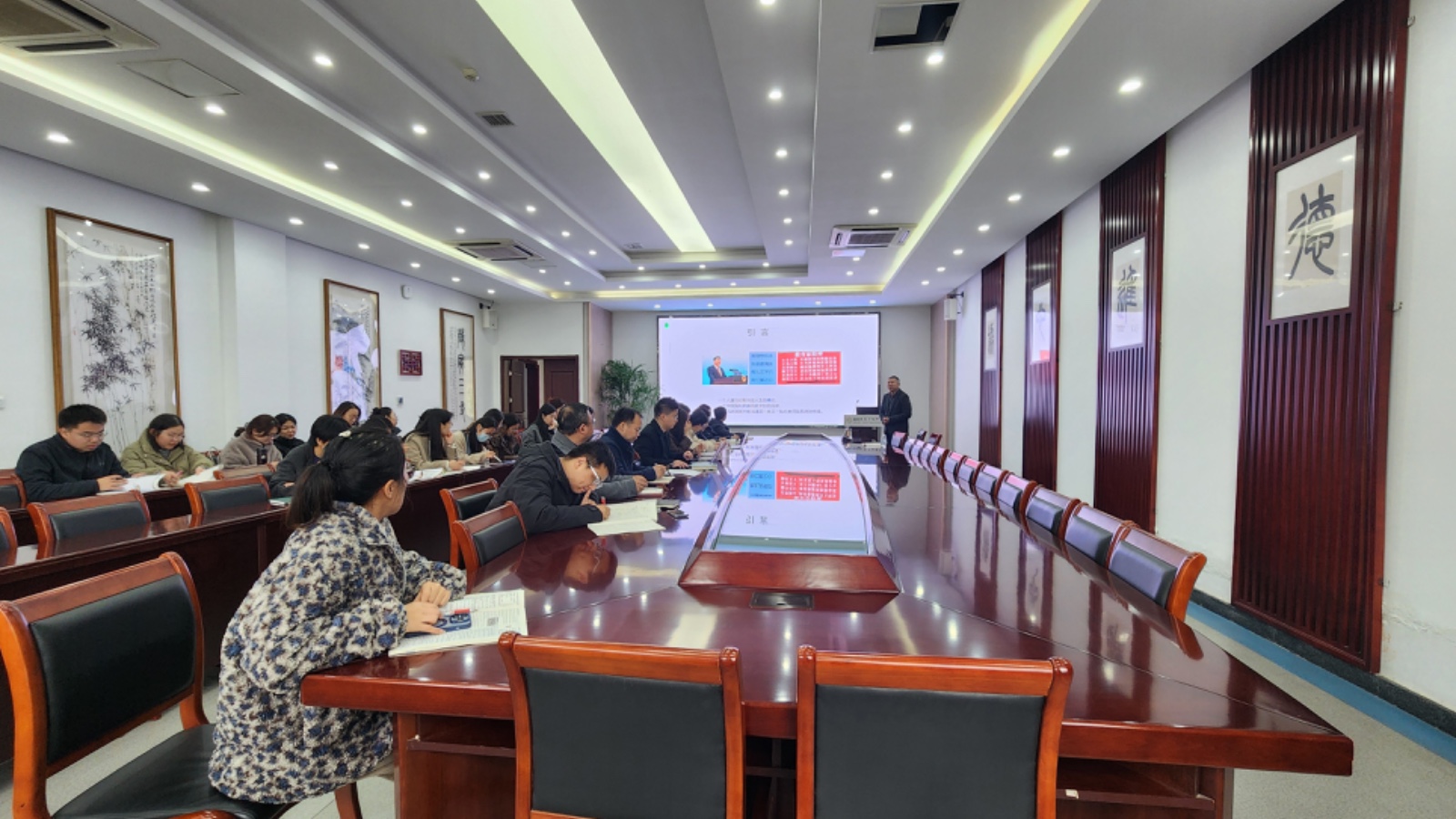 图一.jpg 图一.jpg