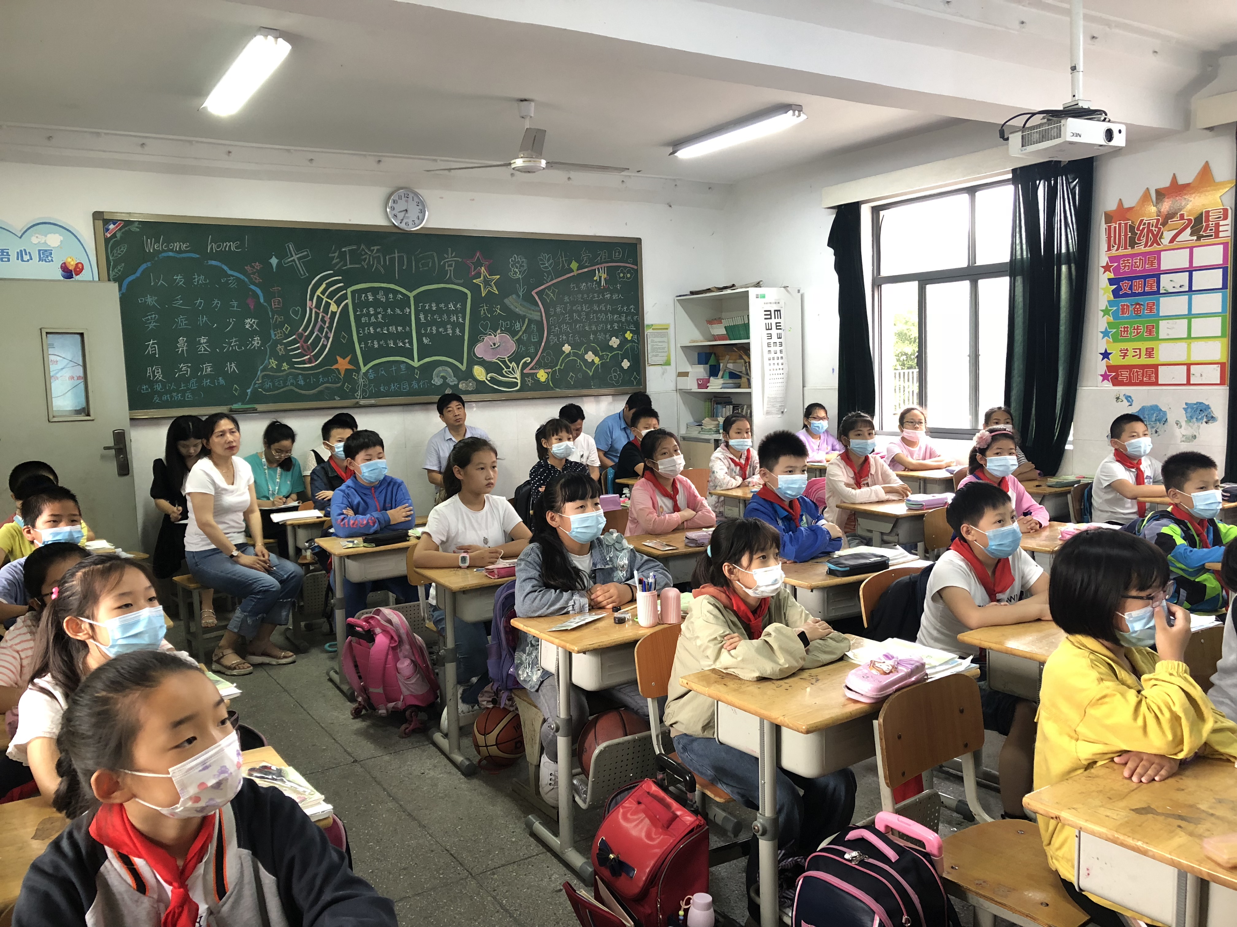 【雅韵靖小】着眼课堂，提高数学学习力——记靖安小学数学组第二次校本教研