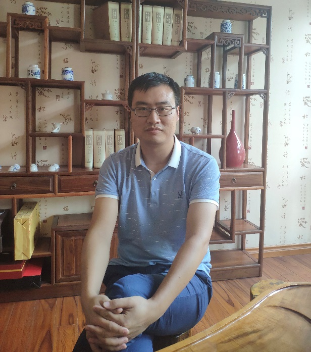 王寅先进教师_html_m6b6beb4.jpg